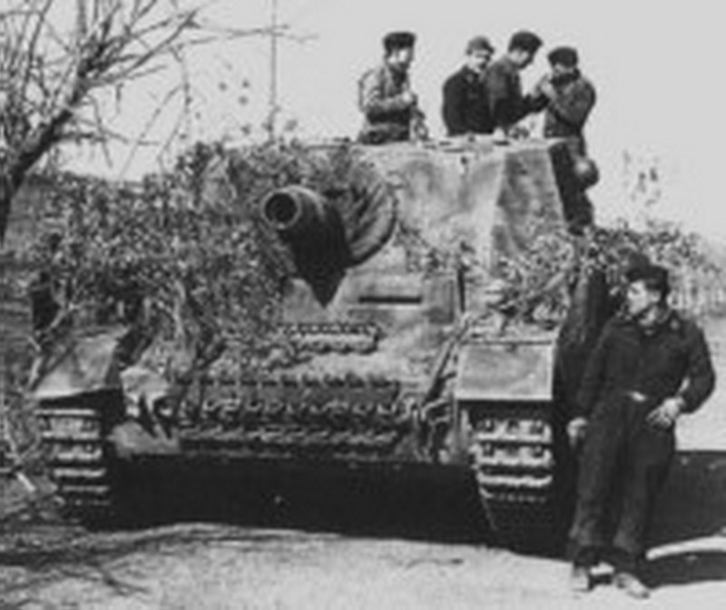 Sturmpanzer IV